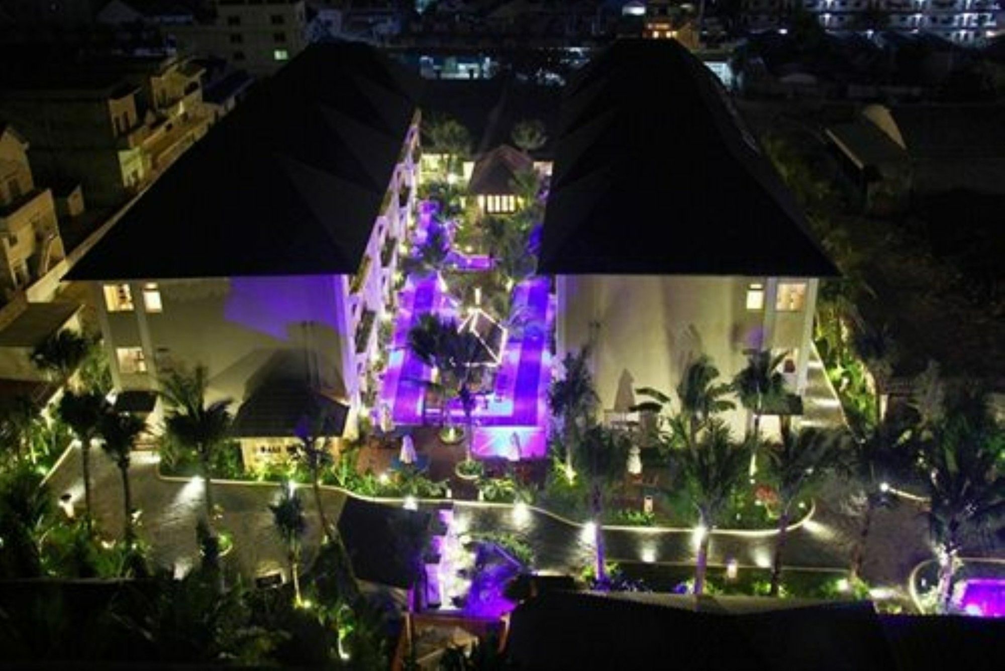 Bali Hotel Phnom Penh Exteriör bild